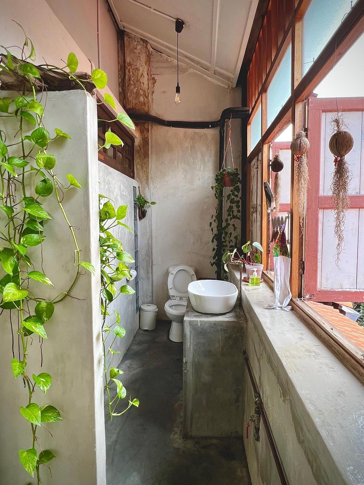 Leju 8 樂居 Loft Living With Open Air Bathroom Malacca 外观 照片