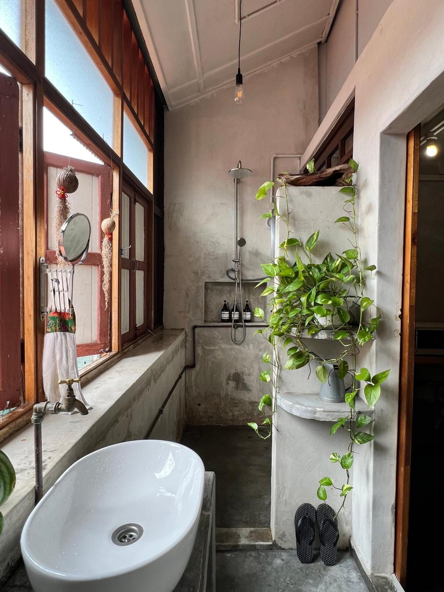 Leju 8 樂居 Loft Living With Open Air Bathroom Malacca 外观 照片